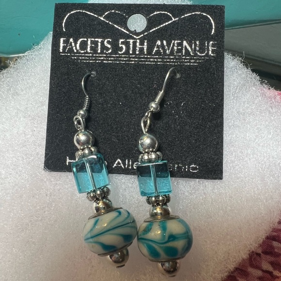 2 pairs new facets 5th avenue earrings - Picture 4 of 4